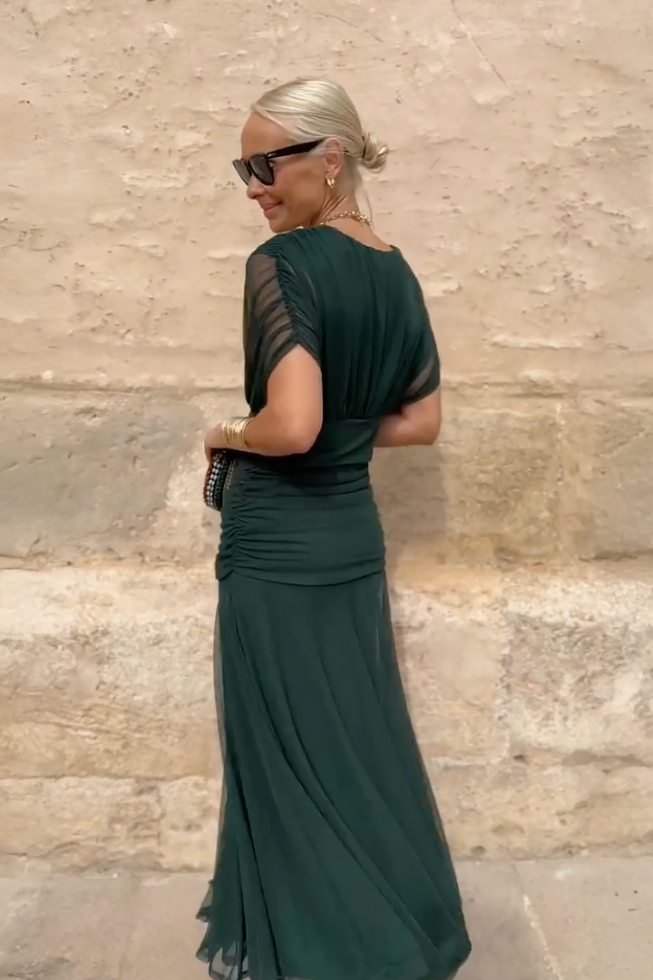 Luisa | Vestido largo elegante con escote en V que realza la silueta